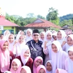 foto-berita-ketua-dprd-sumbar-ajak-generasi-muda-lebih-cerdas-dan-religius–161124032002